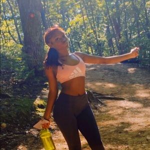 gently used adidas pink spirts bra